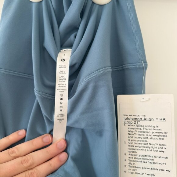 lululemon Align™ High-Rise Crop 21" Blue size 6 - Picture 5 of 5